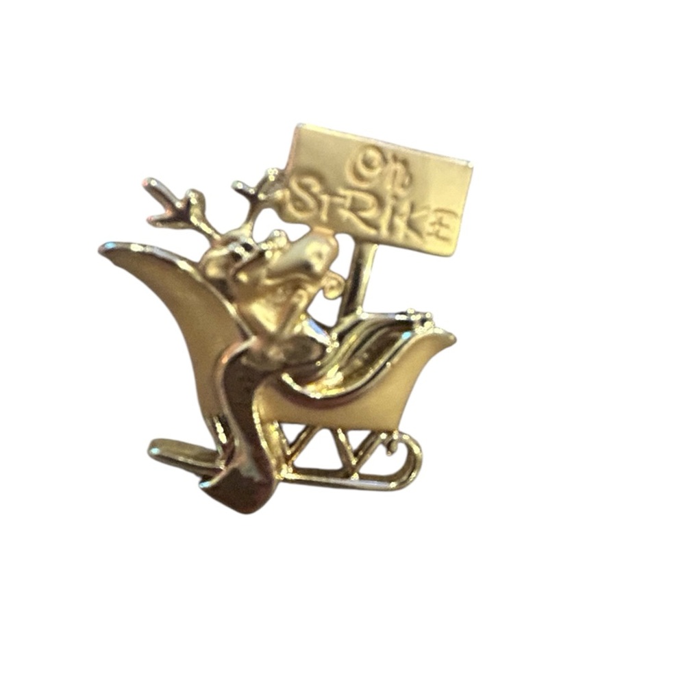 Danecraft “On Strike” Reindeer Brooch